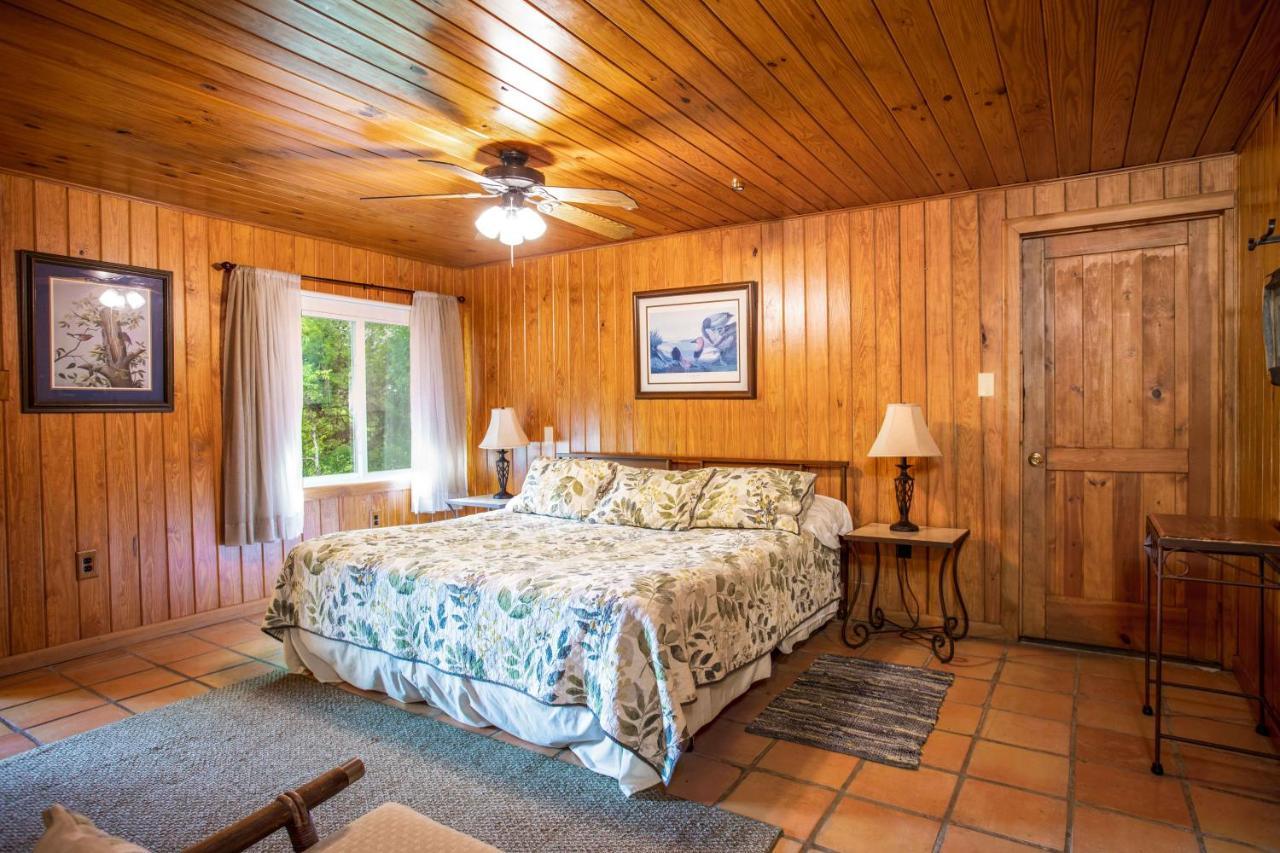 River Ridge Bandera Cabin Exterior photo